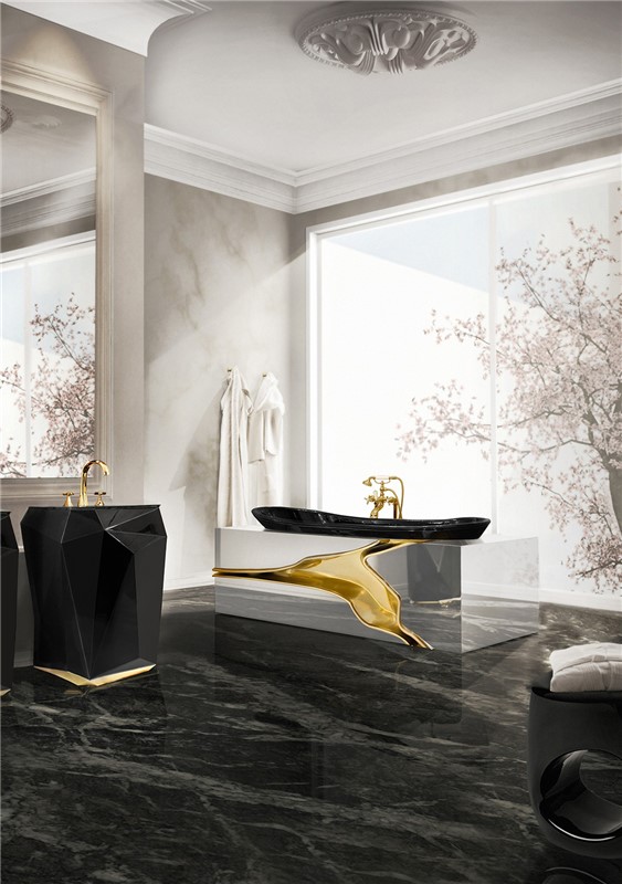 Diamond Freestanding