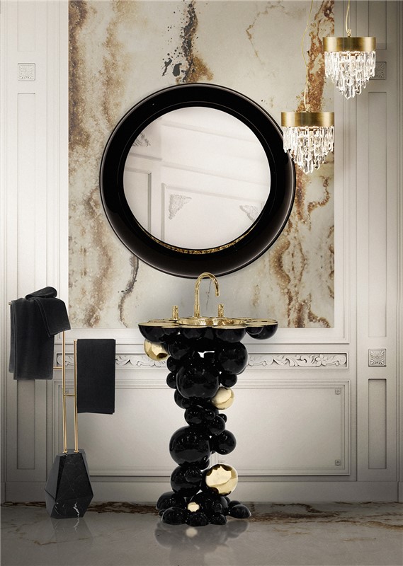 Newton Freestanding