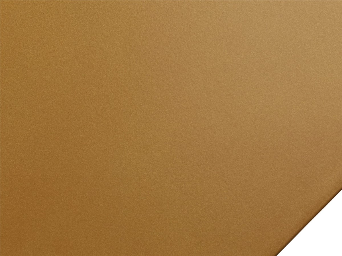 Gold lacquered