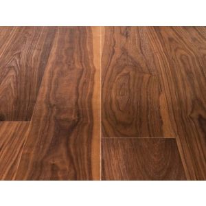 Bassano Parquet / Walnut parquet / The Naturals American Walnut