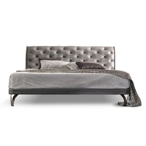 Corte Zari / Panel Beds / Keope