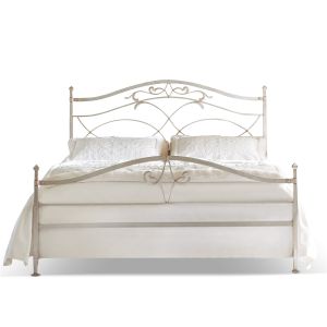 Corte Zari / Panel Beds / Zeus