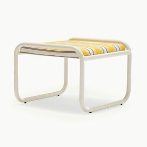  Exteta / Poufs / Locus Solus
