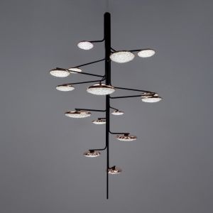 Manooi / Crystal chandelier / Personal universe Origo Pulsar