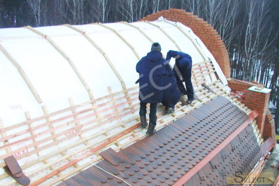 Villa roof construction